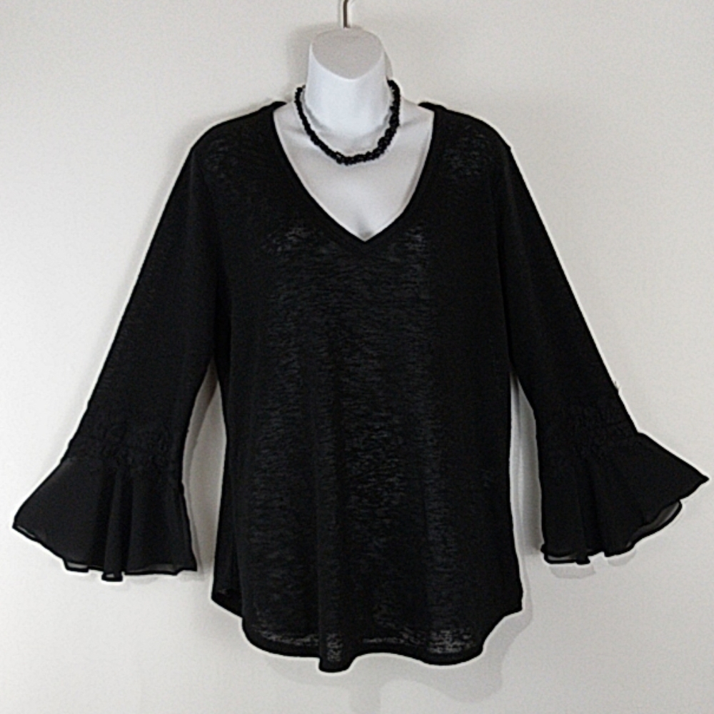 New York & Co Soho | V-Neck Black Slub Knit Top